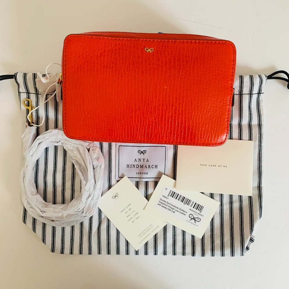 ANYA HINDMARCH LONDON QUILTED TWO-TONE LEATHER CROSSBODY BAG W DUST BAG